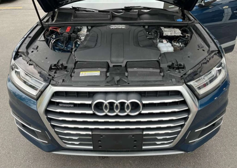 Audi Q7 * quattro Premium * CARFAX * БЕЗ ПЪРВОНАЧАЛНА ВНОС, снимка 12 - Автомобили и джипове - 53091323