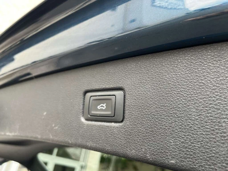 Audi Q7 * quattro Premium * CARFAX * БЕЗ ПЪРВОНАЧАЛНА ВНОС, снимка 14 - Автомобили и джипове - 53091323