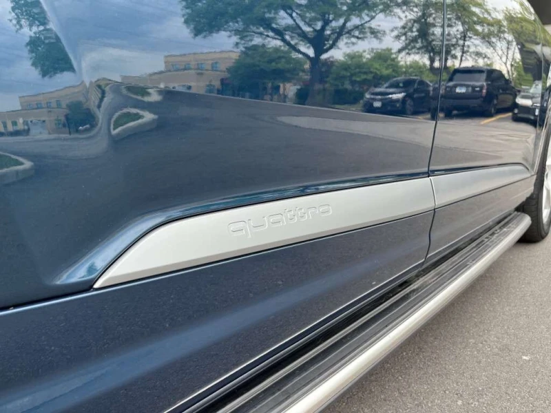 Audi Q7 * quattro Premium * CARFAX * БЕЗ ПЪРВОНАЧАЛНА ВНОС, снимка 10 - Автомобили и джипове - 53091323