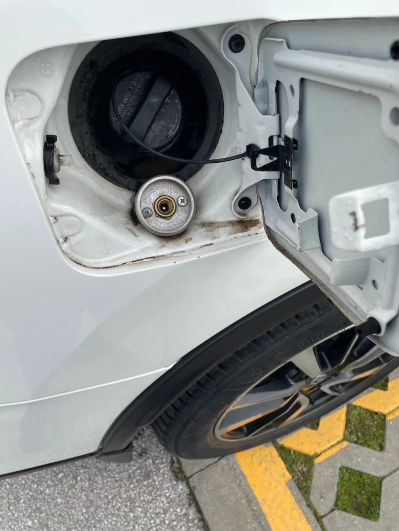 Nissan Rogue, снимка 12 - Автомобили и джипове - 53476295