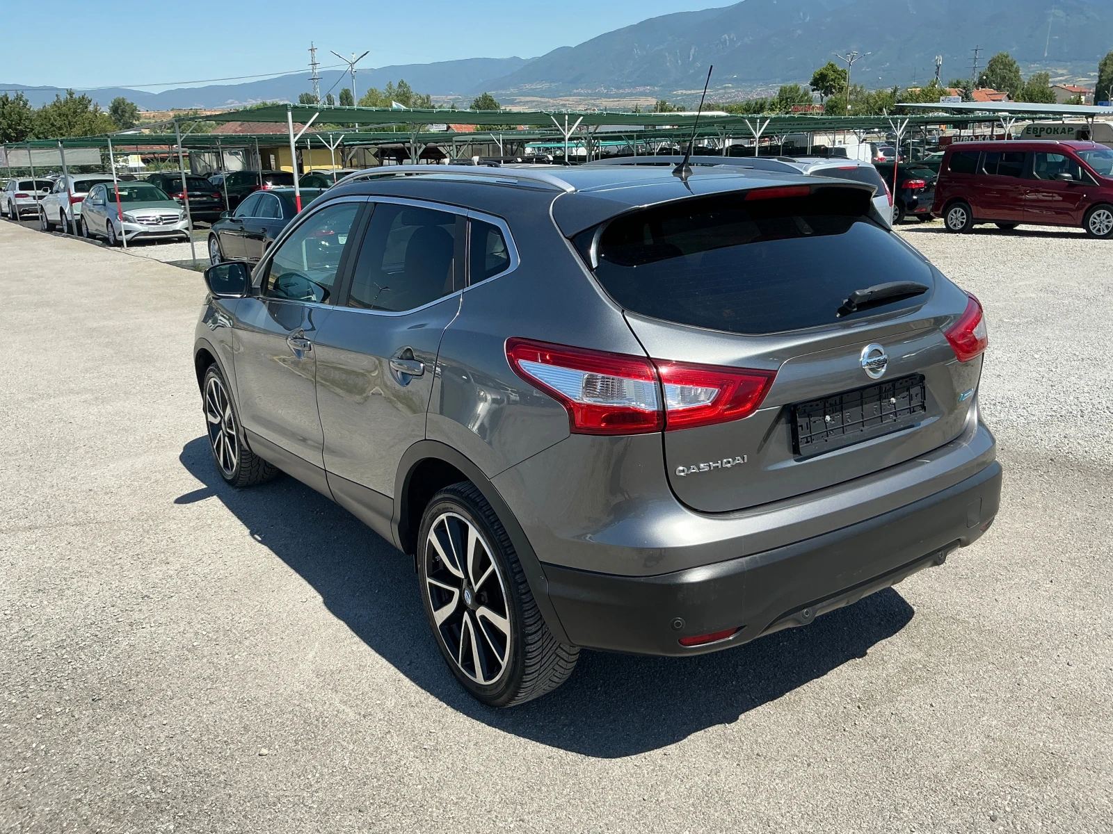 Nissan Qashqai 1.5 DCI - изображение 5