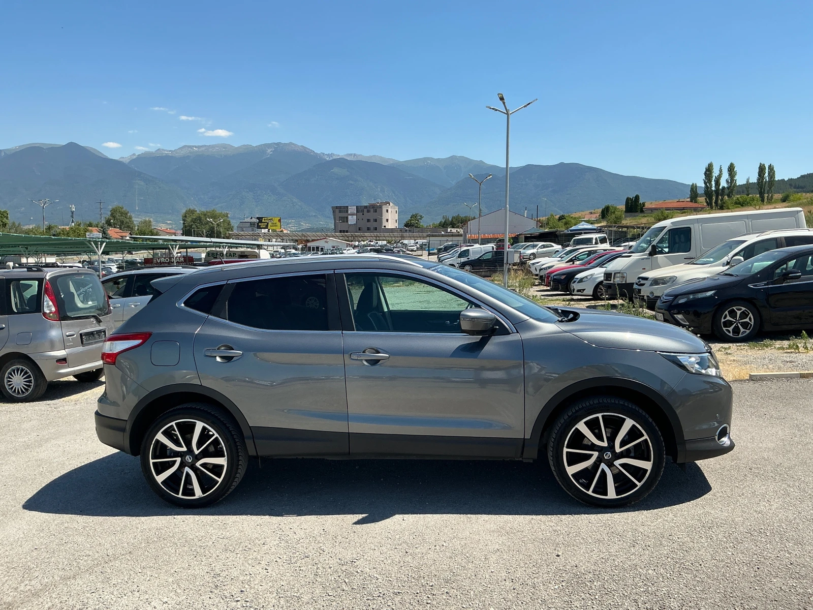 Nissan Qashqai 1.5 DCI - изображение 3
