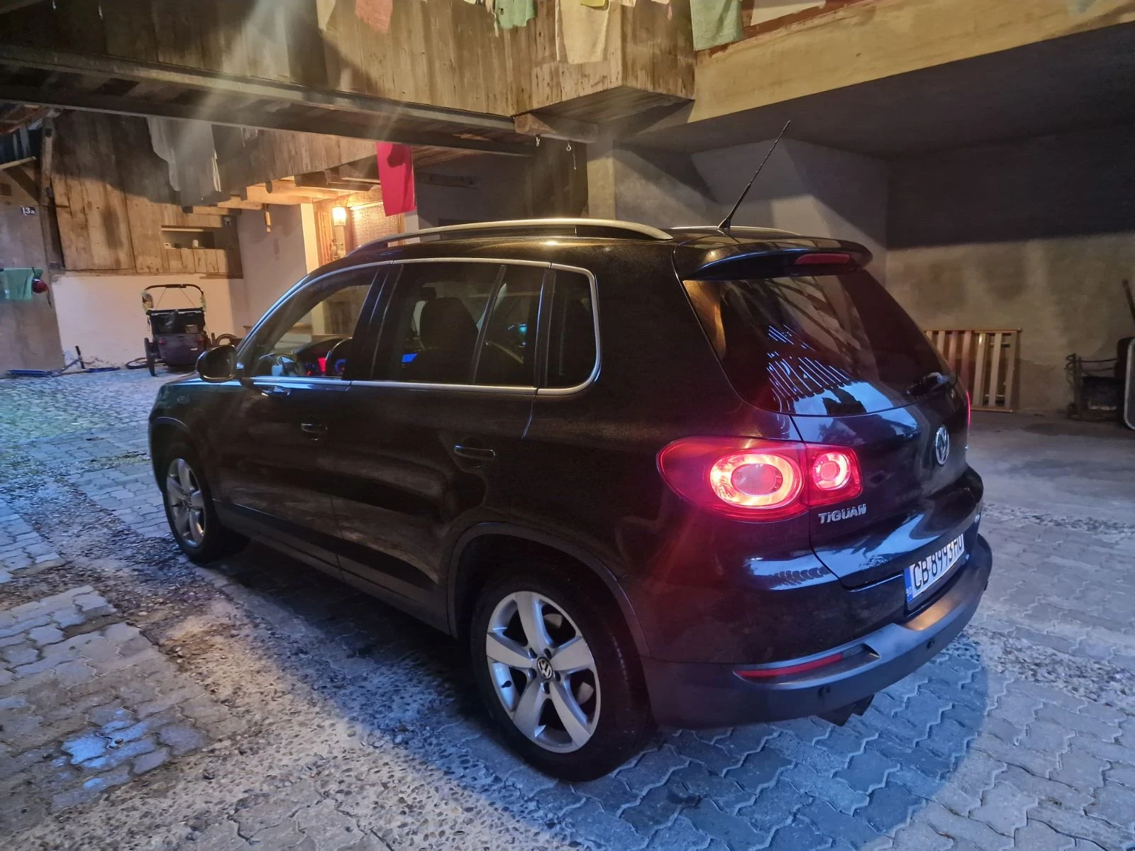 VW Tiguan 2.0 TDI 4MOTION - изображение 5