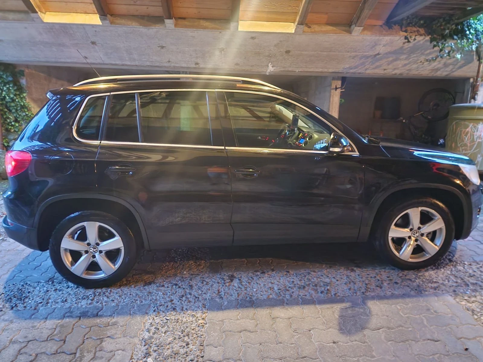 VW Tiguan 2.0 TDI 4MOTION - изображение 4