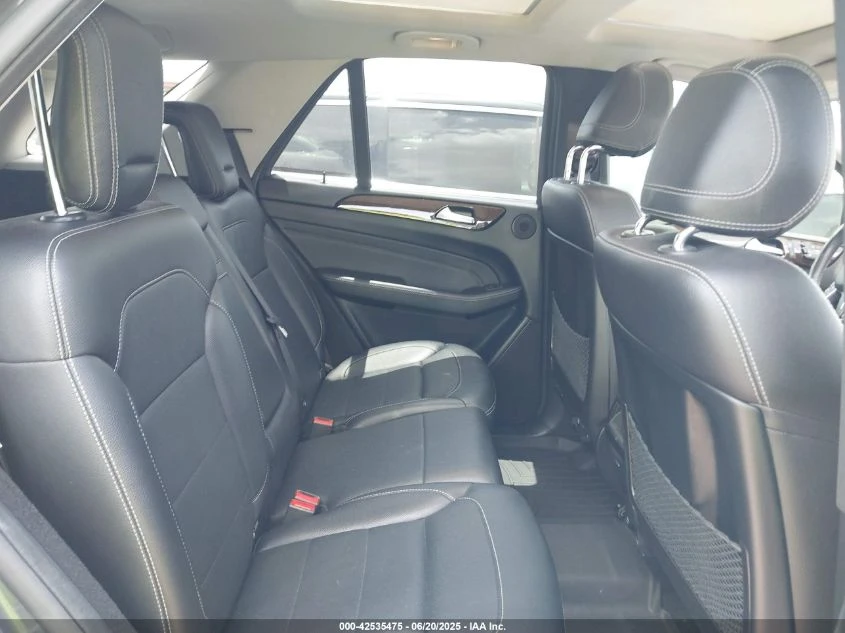 Mercedes-Benz ML 350 4MATIC ПАНОРАМА/ПОДГРЕВИ/ПАМЕТ - изображение 9