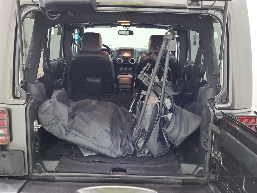 Jeep Wrangler * SAHARA * 4WD* * �������*  | Mobile.bg � ����������� 17