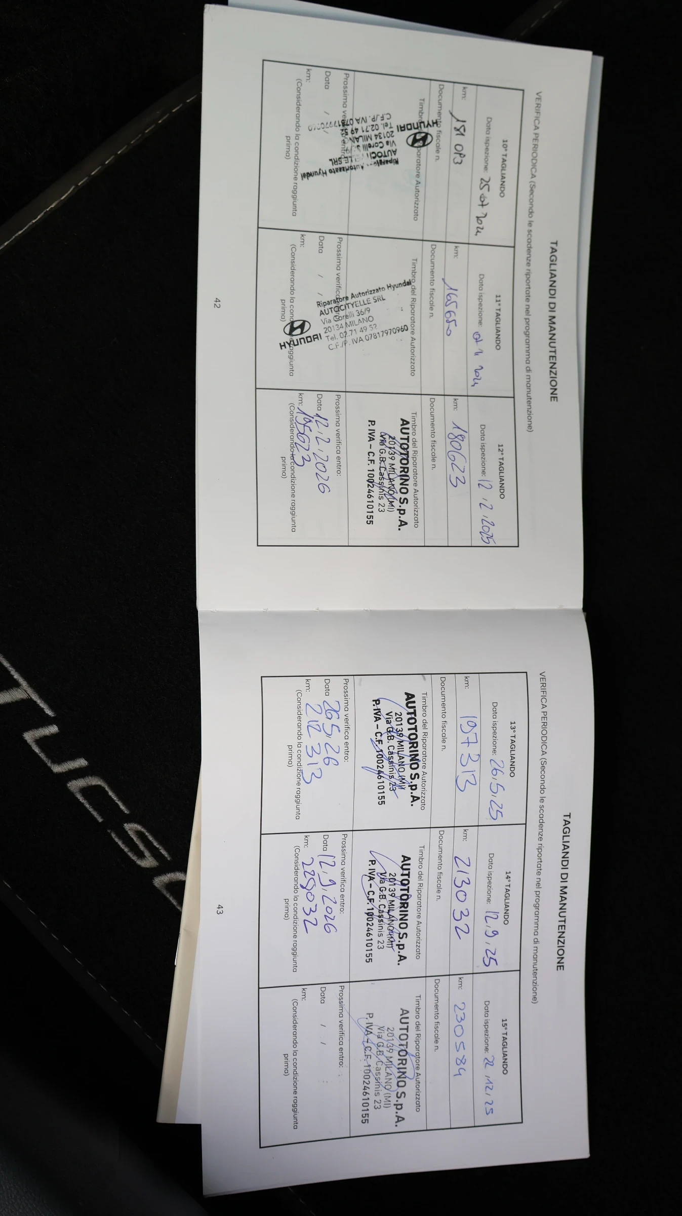 Hyundai Tucson 1.6T-GDI Hybrid 4x4 230 К.С. EXECUTIVE Пълна Истор, снимка 17 - Автомобили и джипове - 54115094