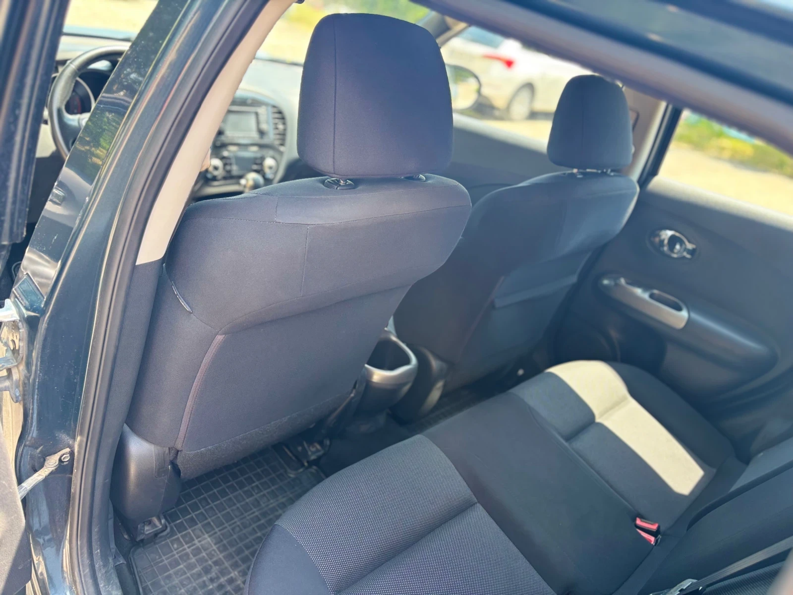 Nissan Juke, снимка 7 - Автомобили и джипове - 54905853