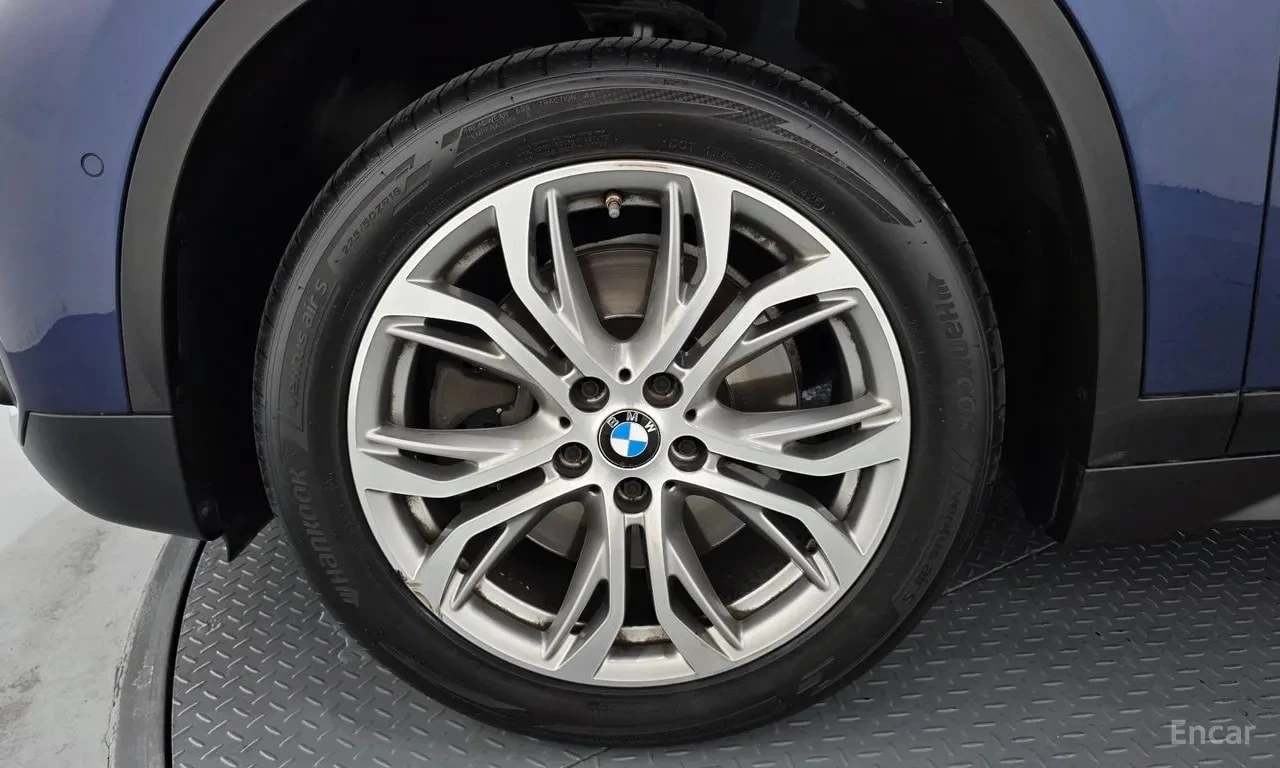 BMW X1 * xDrive 20d Joy * ЦЕНА ДО БГ, снимка 16 - Автомобили и джипове - 55886178
