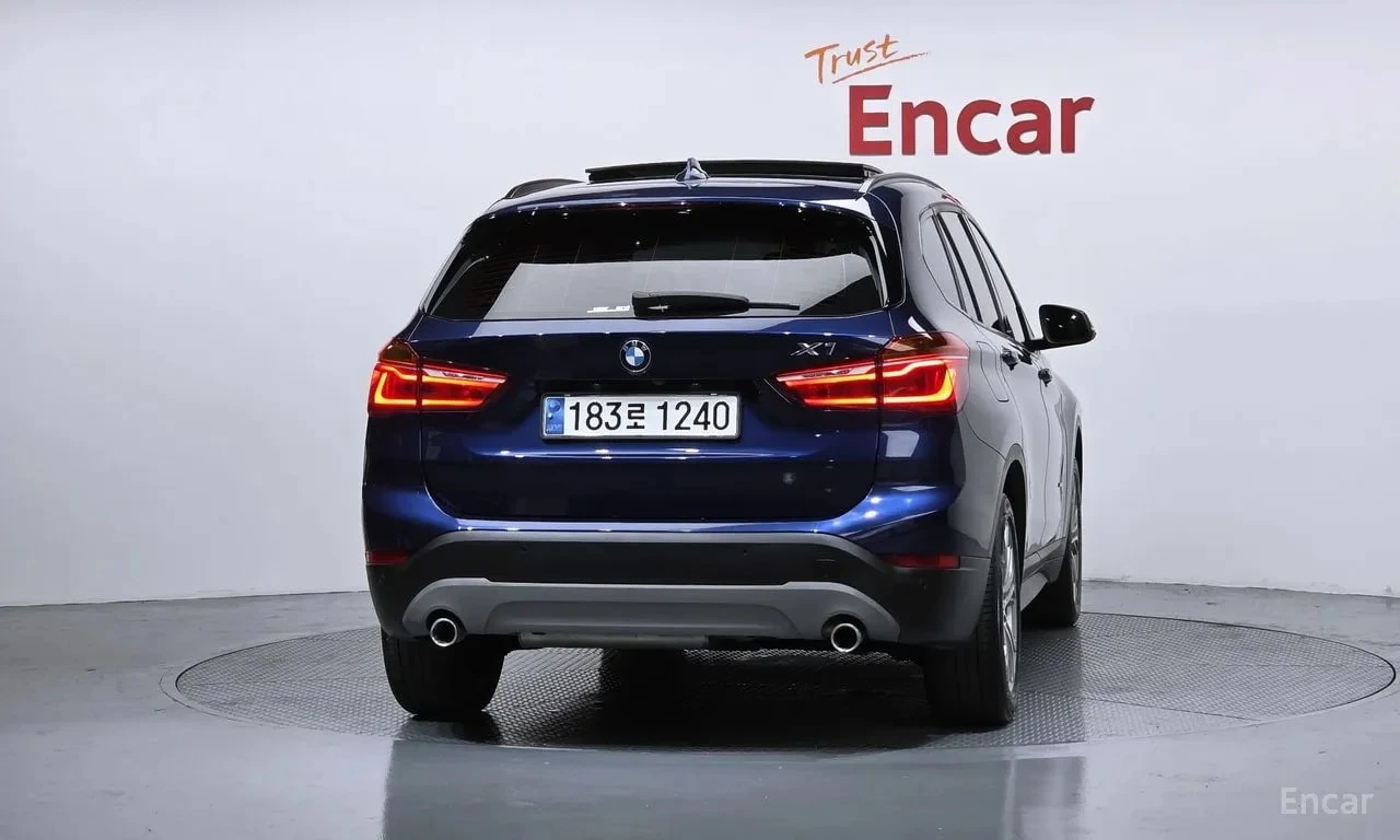BMW X1 * xDrive 20d Joy * ЦЕНА ДО БГ, снимка 4 - Автомобили и джипове - 55886178