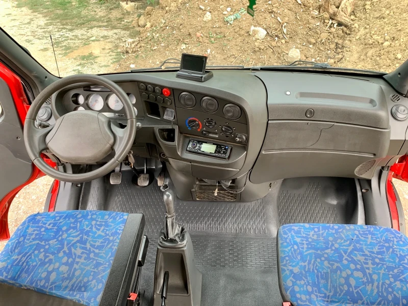 Iveco Daily 2.8TDI* SUPER MAXII XXXL | 2 С-НИЧНИ ВРАТИ* 196км!, снимка 13 - Бусове и автобуси - 53129137