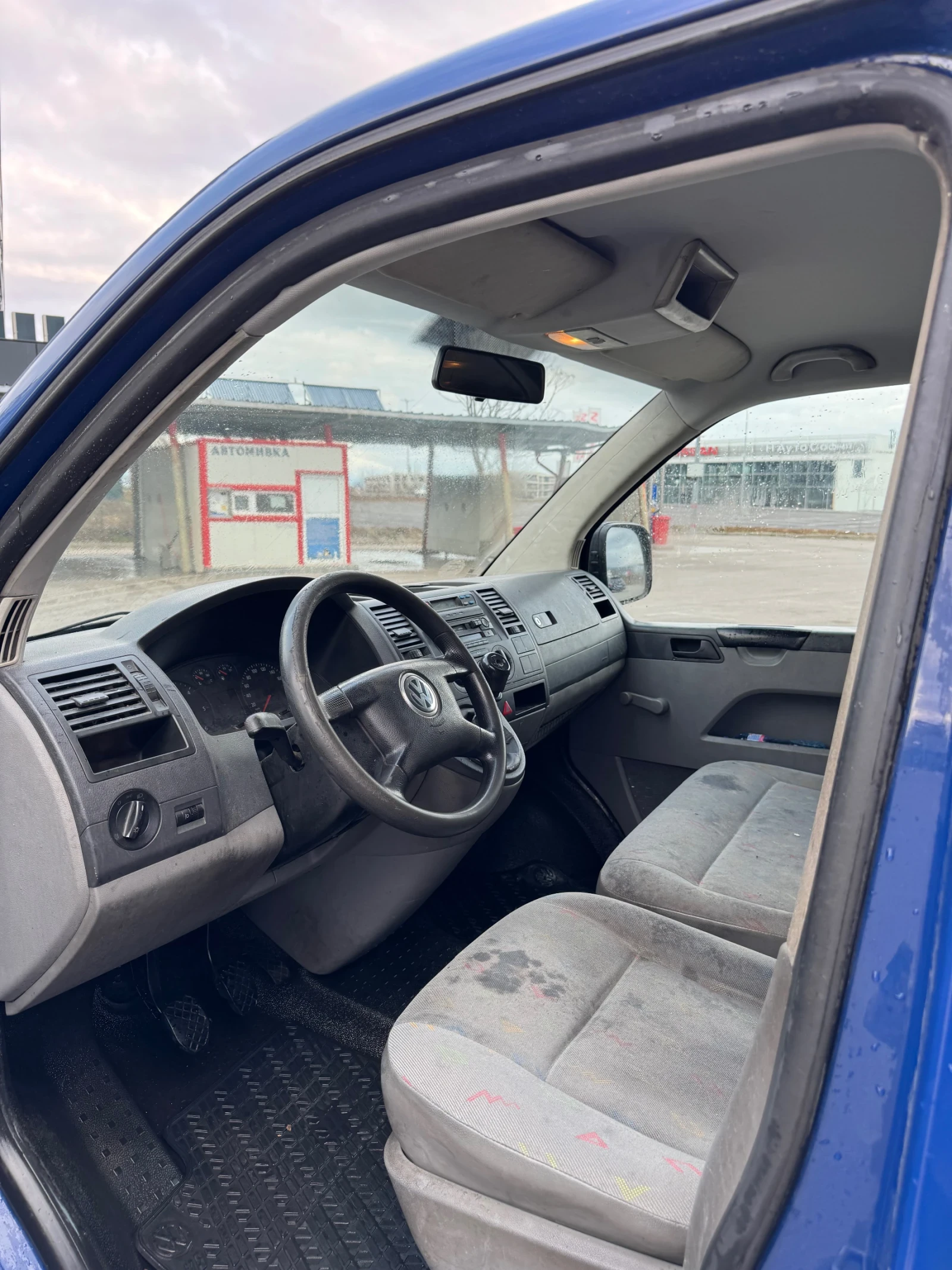 VW T5, снимка 13 - Бусове и автобуси - 53984339