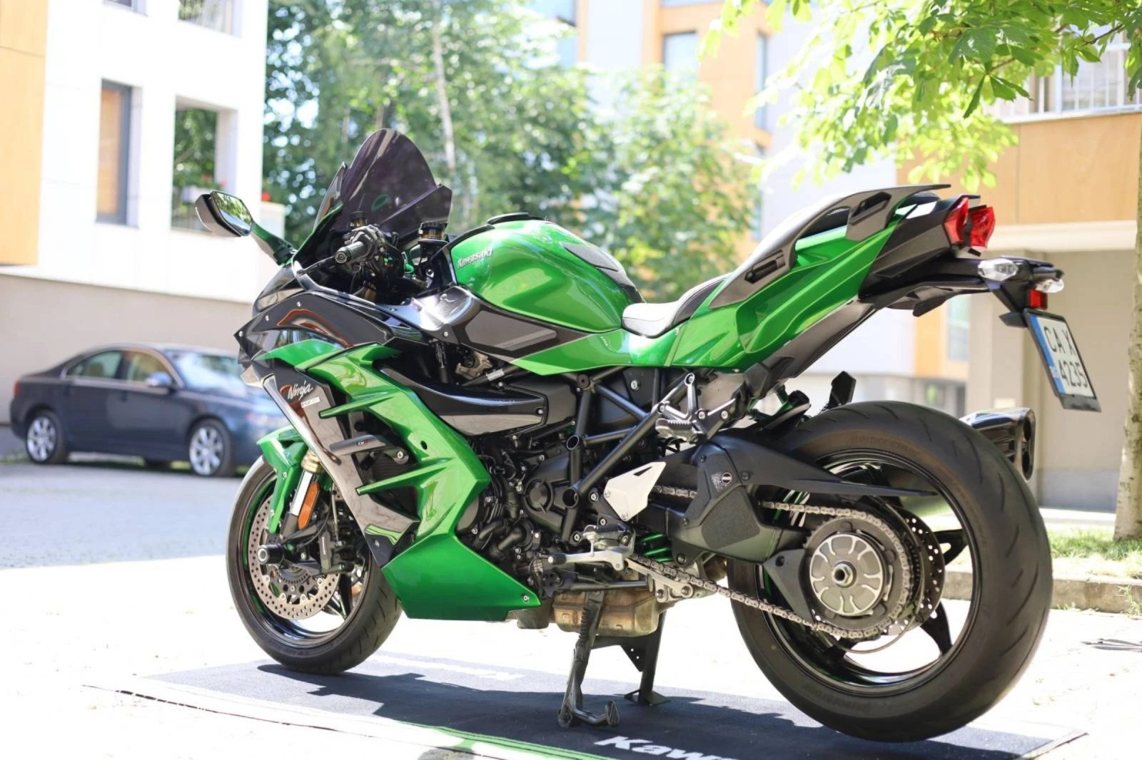 Kawasaki Ninja H2 SX SE - изображение 3