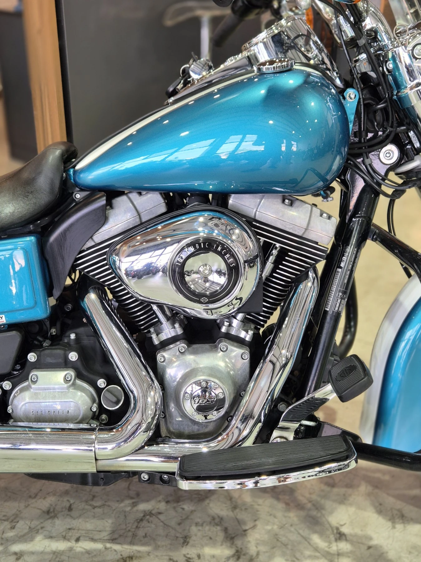 Harley-Davidson Dyna Super FXD 103inch Нов внос от ШВЕЙЦАРИЯ!!!, снимка 13 - Мотоциклети и мототехника - 55791067