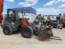 Челен товарач Hitachi ZW 95-6, снимка 14