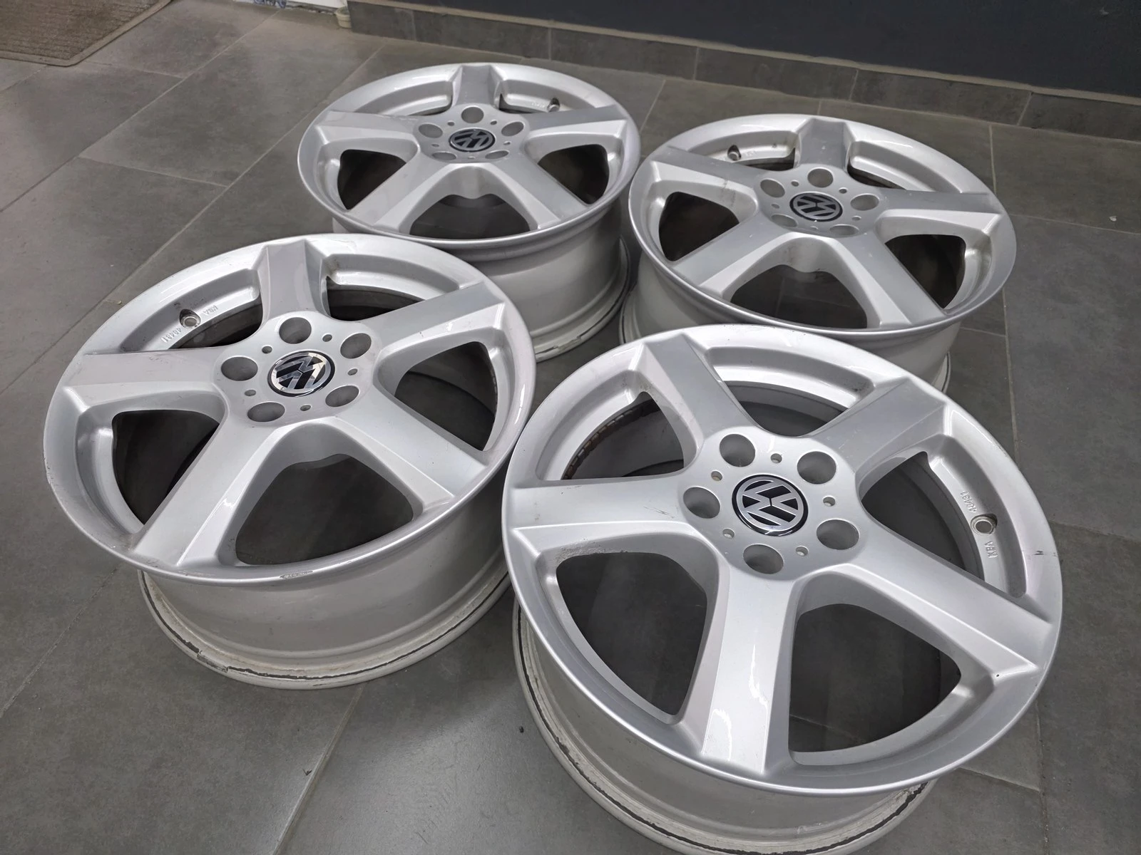 Джанти за VW, снимка 4 - Гуми и джанти - 56723962