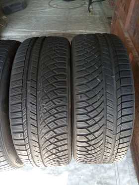 Гуми Зимни 245/45R20, снимка 3 - Гуми и джанти - 49454832