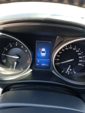 Toyota Avensis, снимка 10