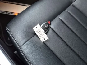 Mercedes-Benz E 400 * 4dr Sdn 4matic * CARFAX * , снимка 7