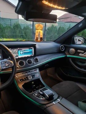 Mercedes-Benz E 220 AMG ORIGINAL СЕРВИЗНА КНИЖКА ОТ МЕРЦЕДЕС , снимка 11