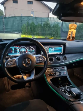 Mercedes-Benz E 220 AMG ORIGINAL СЕРВИЗНА КНИЖКА ОТ МЕРЦЕДЕС , снимка 10