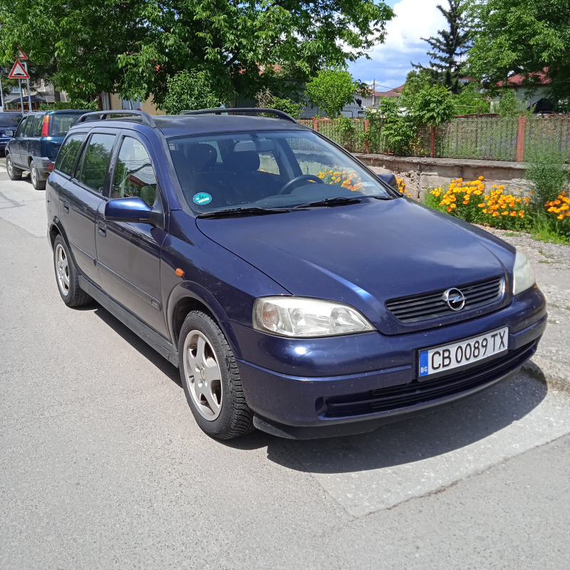Opel Astra, снимка 1 - Автомобили и джипове - 45637459