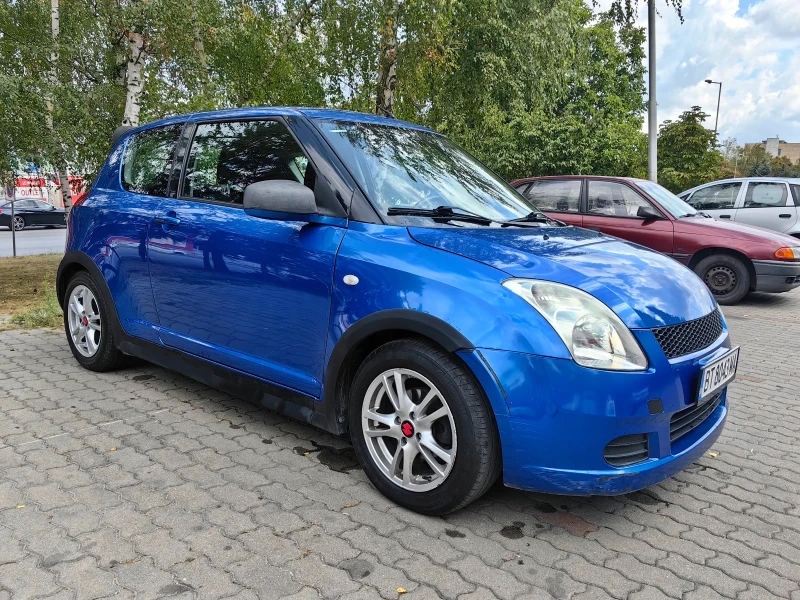 Suzuki Swift 1.3i, снимка 4 - Автомобили и джипове - 47268049