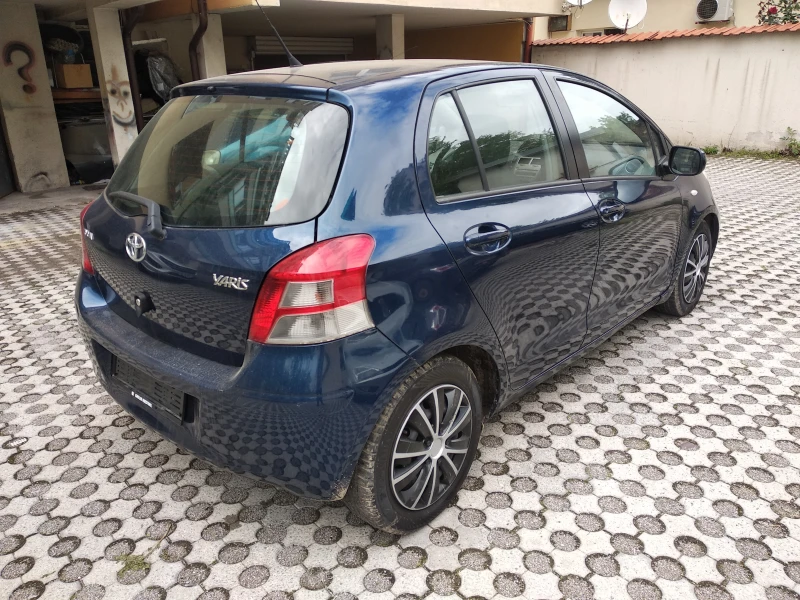 Toyota Yaris 1.33 6ск. Швейцария!, снимка 15 - Автомобили и джипове - 47649253