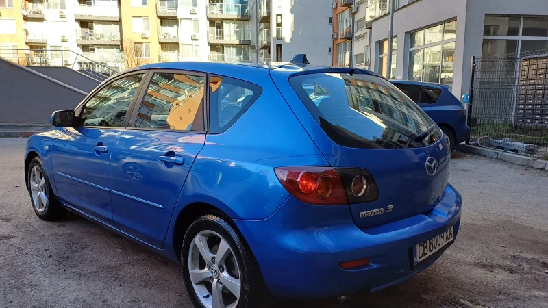 Mazda 3 1.6 Дизел гаражен автомобил , снимка 6 - Автомобили и джипове - 48380855