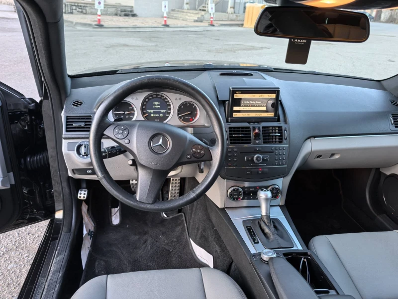 Mercedes-Benz C 320 CDI, снимка 10 - Автомобили и джипове - 49032857