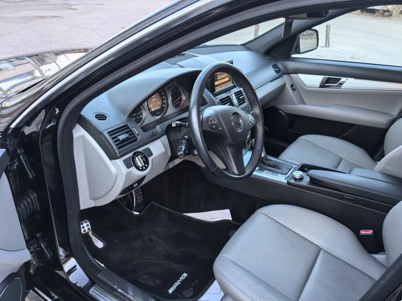 Mercedes-Benz C 320 CDI, снимка 8 - Автомобили и джипове - 49032857