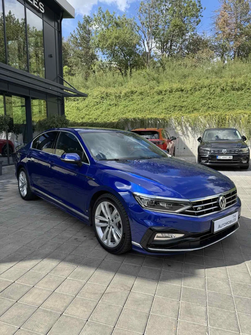 VW Passat R-LINE, снимка 2 - Автомобили и джипове - 51724109