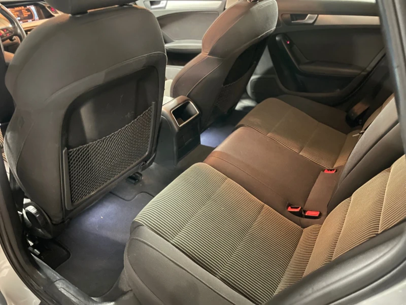 Audi A4 2.7TDI* AVTOMAT, снимка 11 - Автомобили и джипове - 52566841