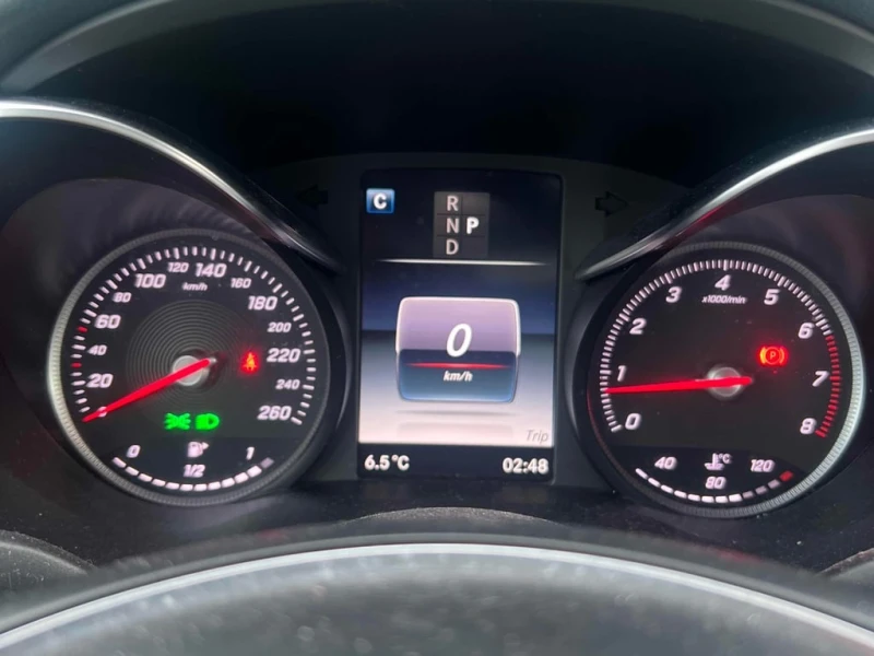 Mercedes-Benz C 300 2018 * CARFAX * БЕЗ ПЪРВОНАЧАЛНА ВНОСКА, снимка 8 - Автомобили и джипове - 52968941