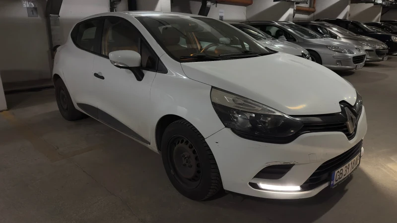 Renault Clio 1.2 Бензин, N1 Категория, снимка 2 - Автомобили и джипове - 53163738