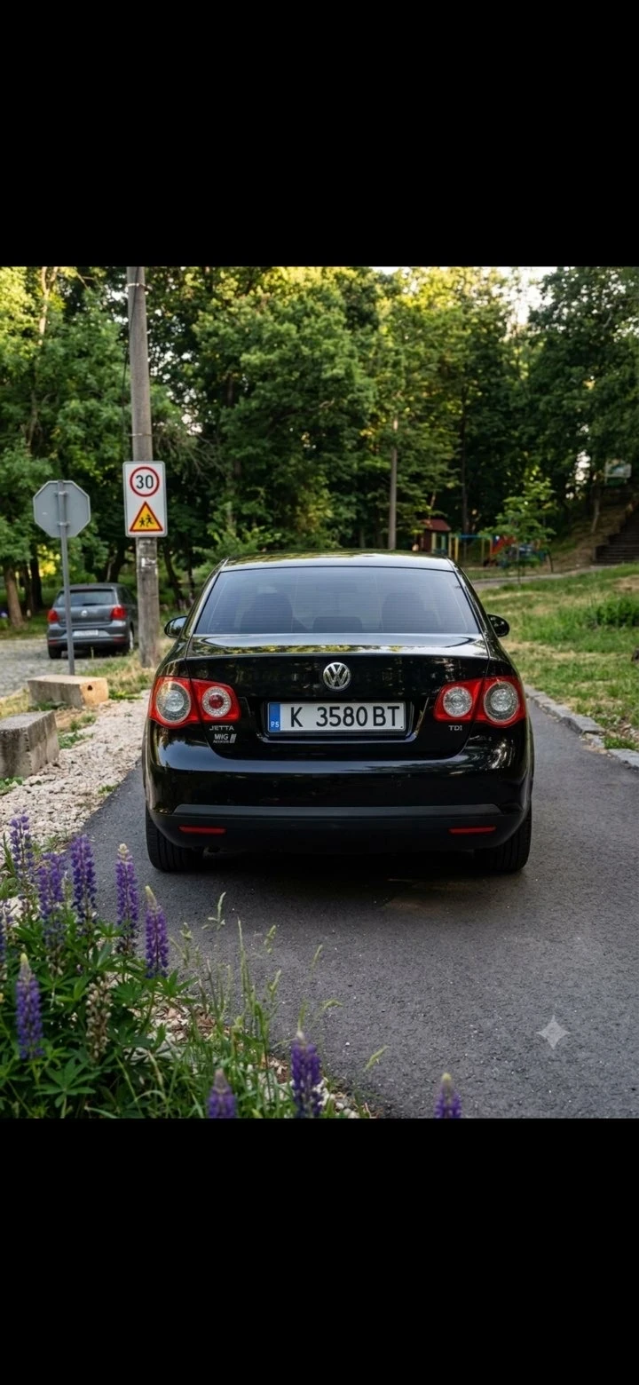VW Jetta, снимка 4 - Автомобили и джипове - 55582837