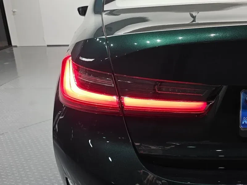 BMW 320 I LUXURY| 360 ������| �������| �����| DISTRONIC | Mobile.bg � ����������� 5