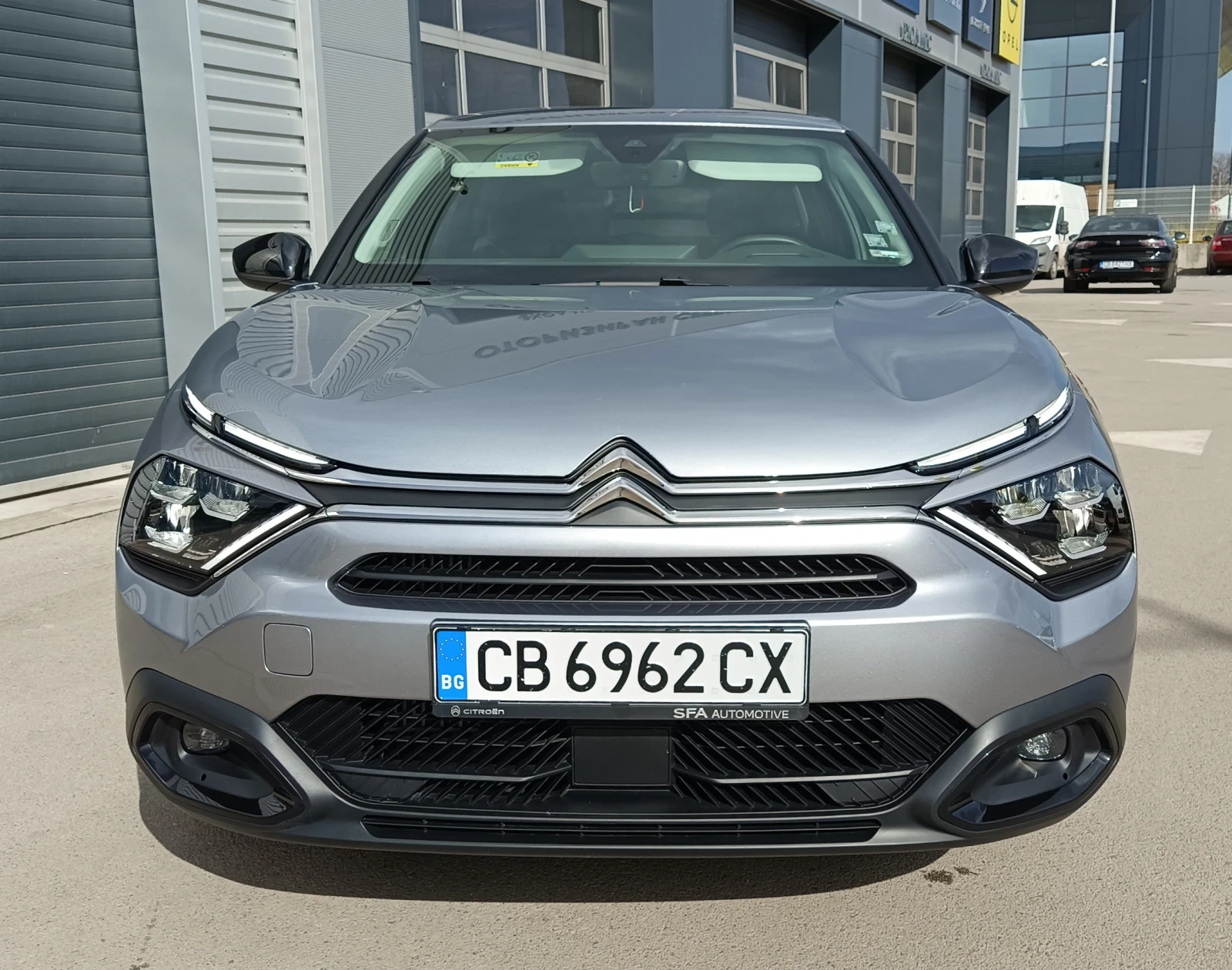 Citroen C4 FEEL PACK В ГАРАНЦИЯ с 2 комплекта гуми с джанти - изображение 2