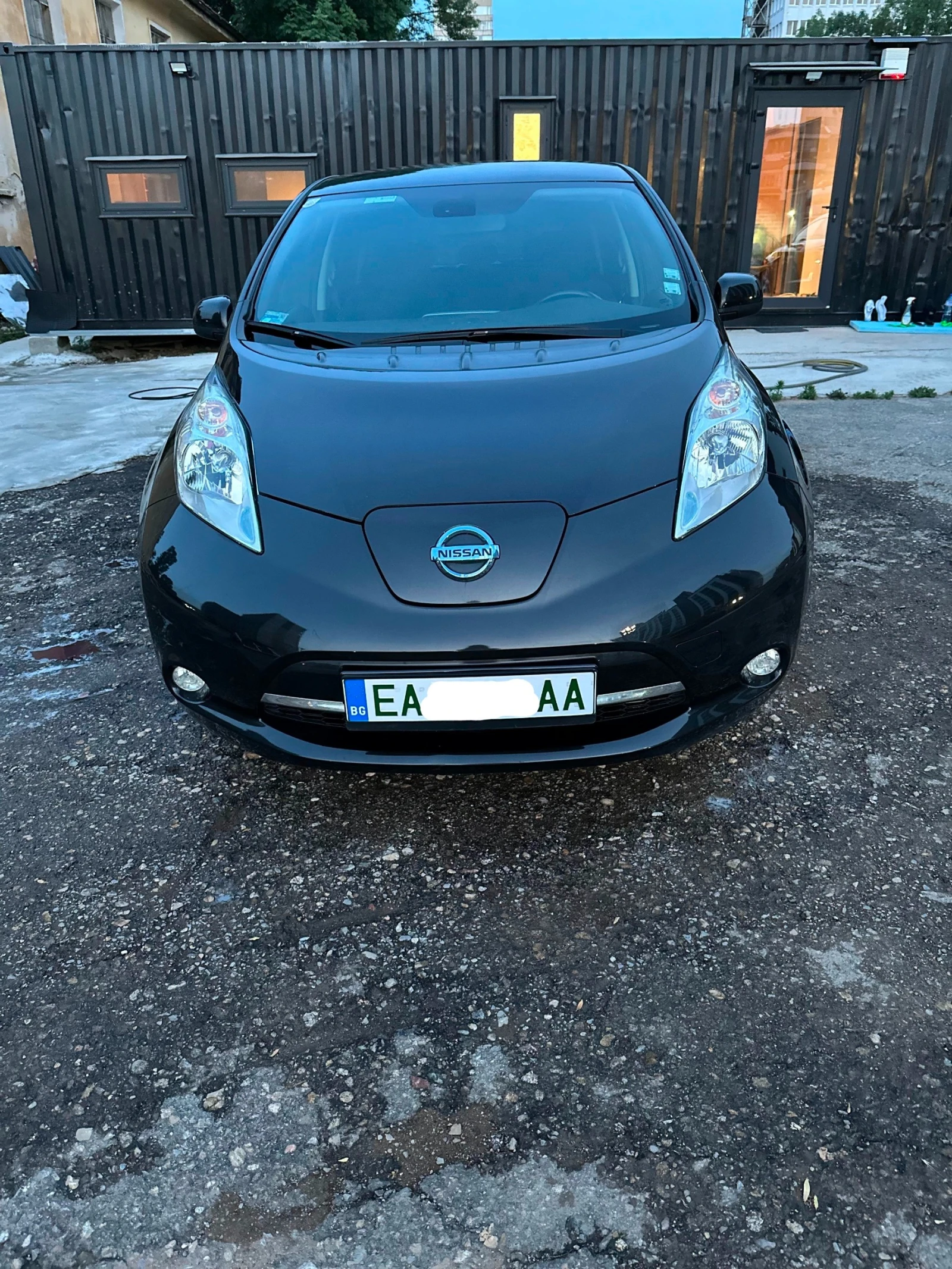 Nissan Leaf   - изображение 2