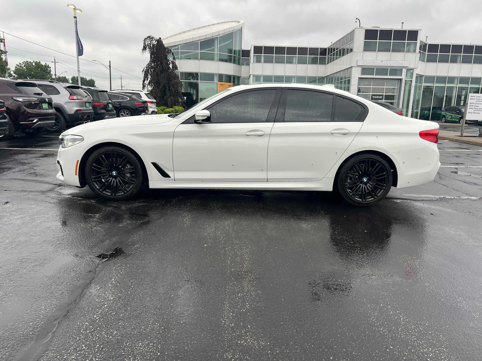 BMW 540 35000KM (CARFAX) - изображение 2