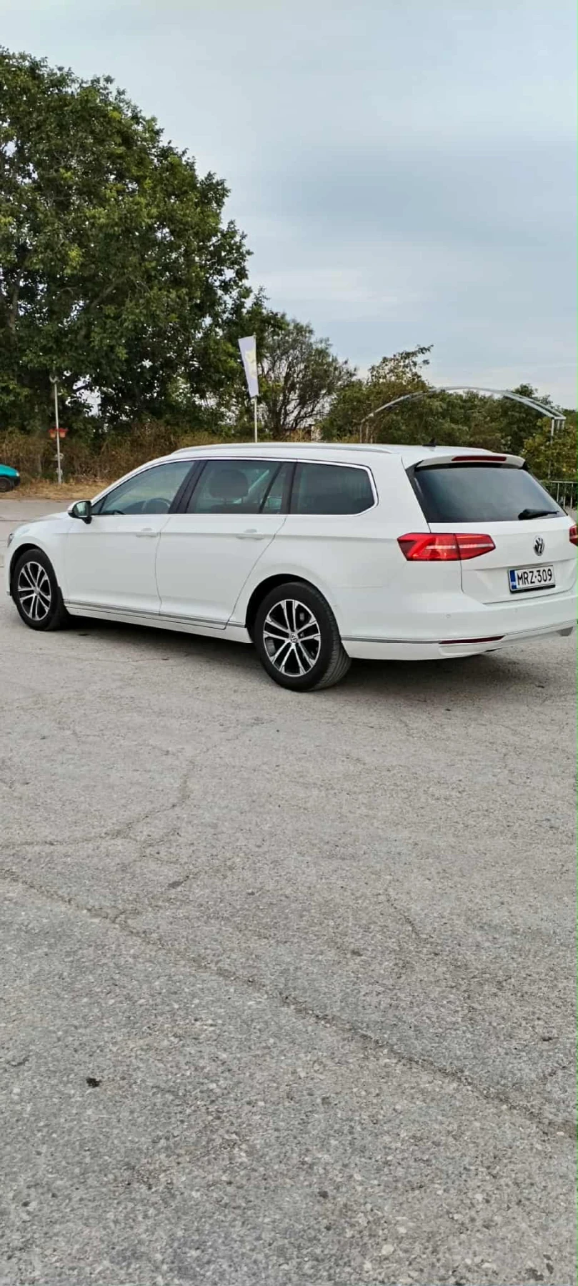 VW Passat 2.0 TDI DSG - изображение 6
