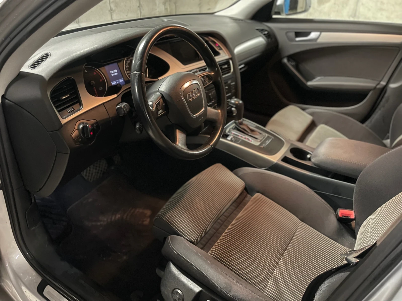 Audi A4 2.7TDI* AVTOMAT - изображение 6