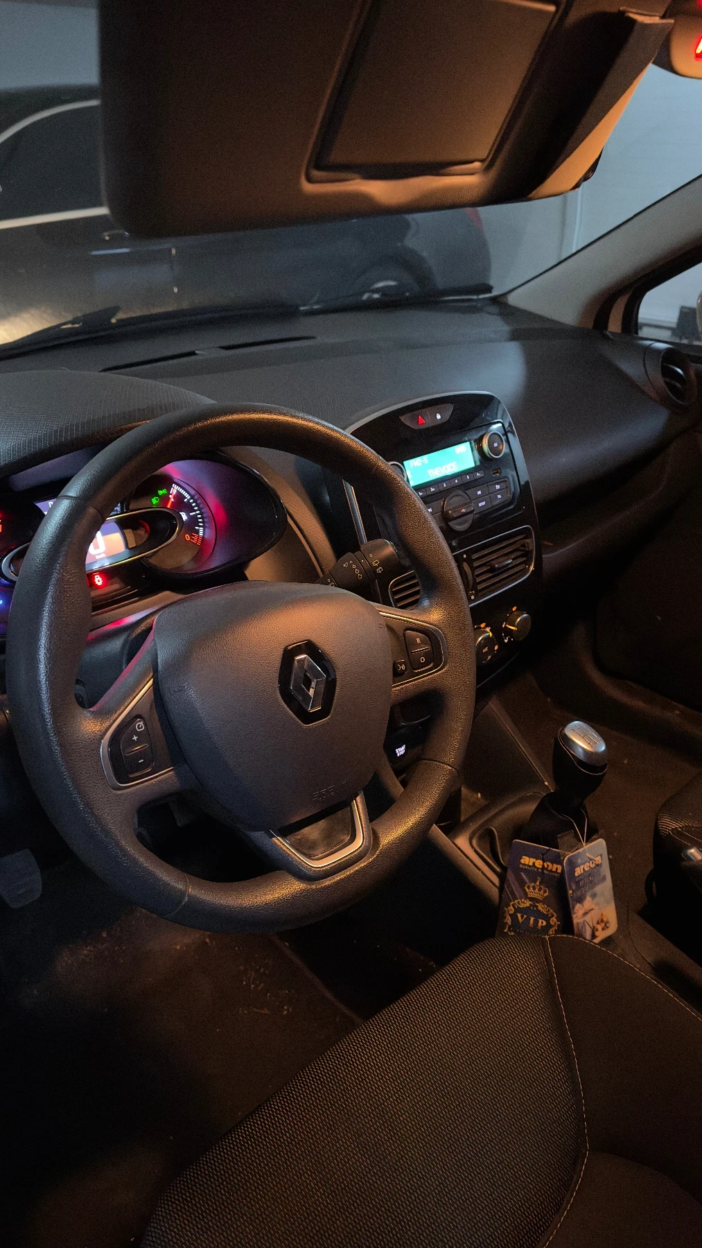 Renault Clio 1.2 Бензин, N1 Категория - изображение 6