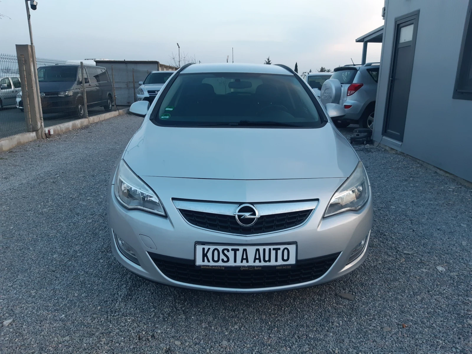 Opel Astra КАТО НОВ/ГАЗ, снимка 9 - Автомобили и джипове - 53712912