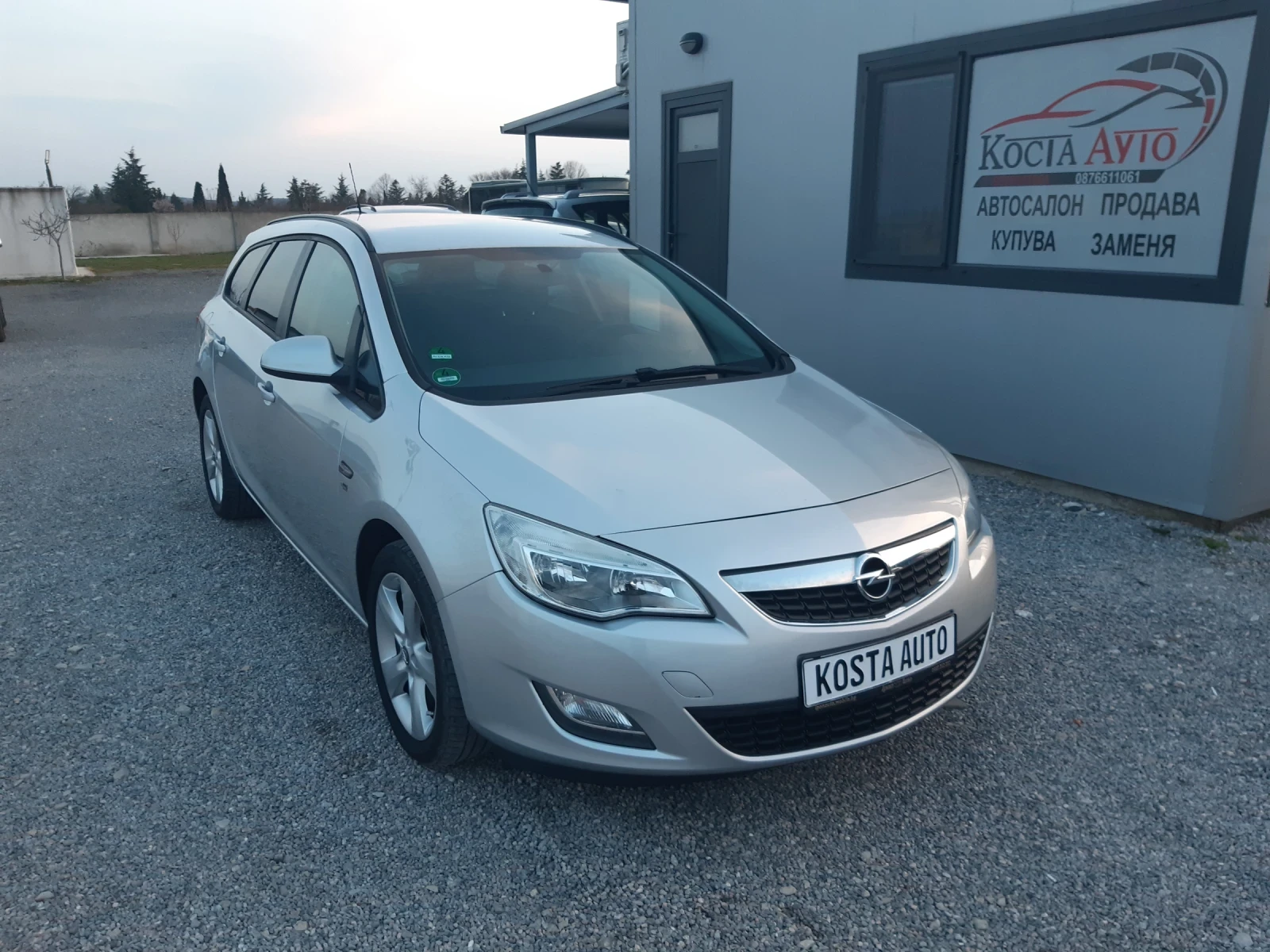 Opel Astra КАТО НОВ/ГАЗ