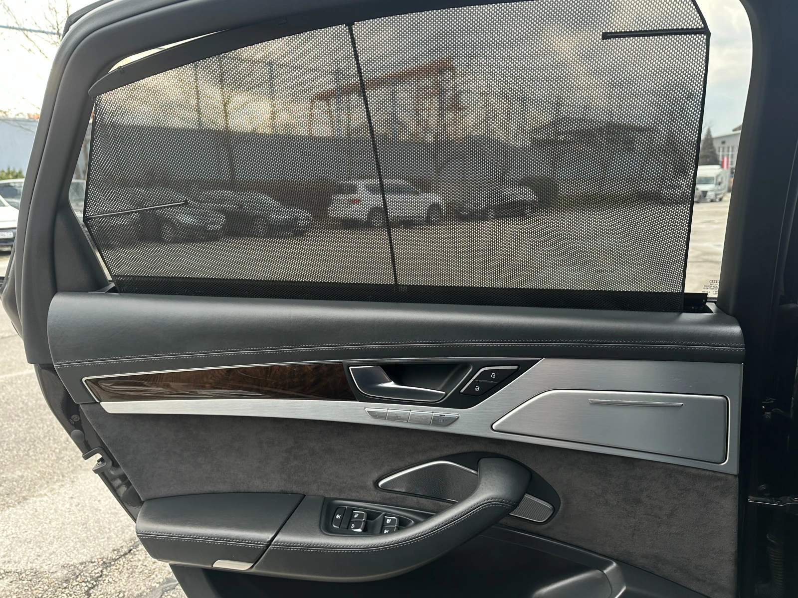 Audi A8 S Line Long, снимка 11 - Автомобили и джипове - 53745516