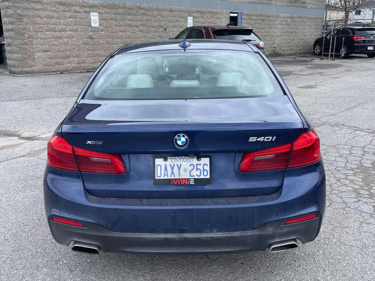 BMW 540 | HARMAN KARDON | ПОДГРЕВ | ДВА КЛЮЧА | , снимка 4 - Автомобили и джипове - 54393835