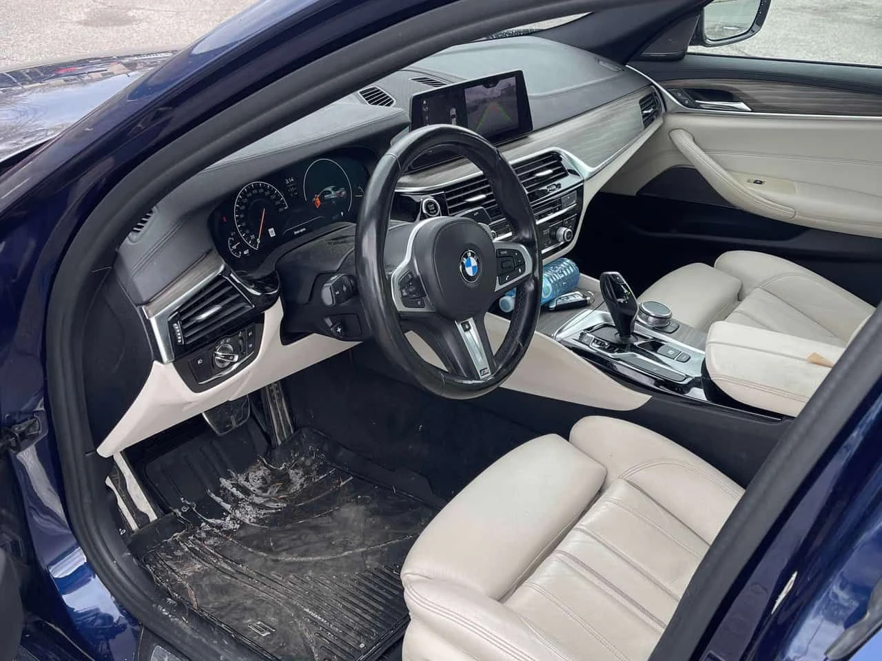 BMW 540 | HARMAN KARDON | ПОДГРЕВ | ДВА КЛЮЧА | , снимка 5 - Автомобили и джипове - 54393835