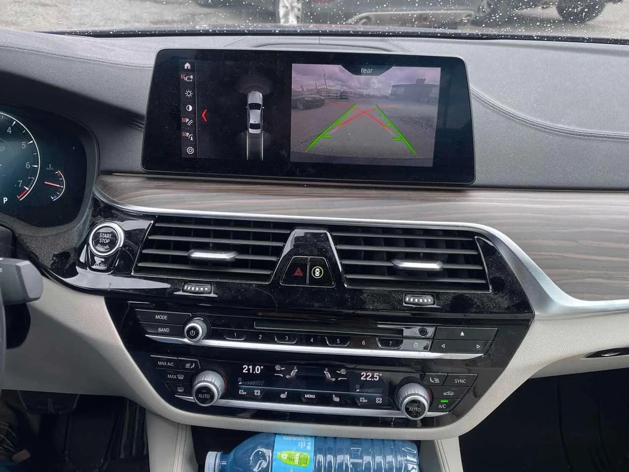 BMW 540 | HARMAN KARDON | ПОДГРЕВ | ДВА КЛЮЧА | , снимка 9 - Автомобили и джипове - 54393835