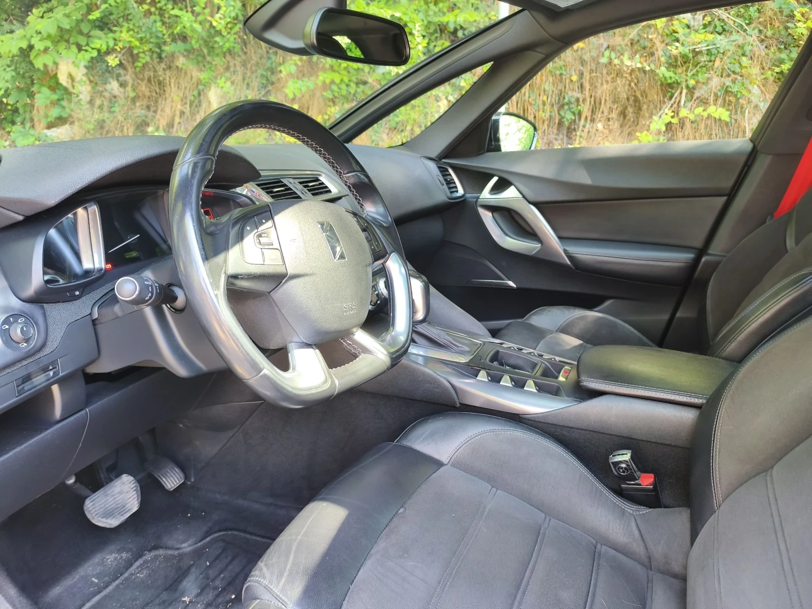 Citroen DS5 2000 HDI, снимка 9 - Автомобили и джипове - 54978468